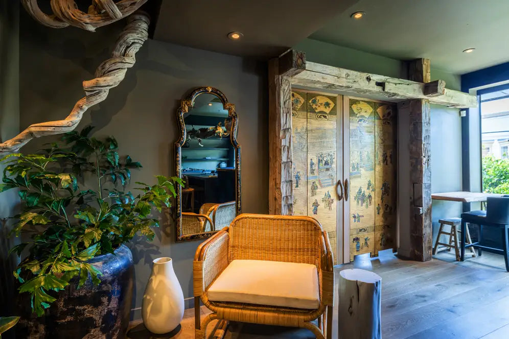 Redmint Wellness Sanctuary Holistic Healing Lounge